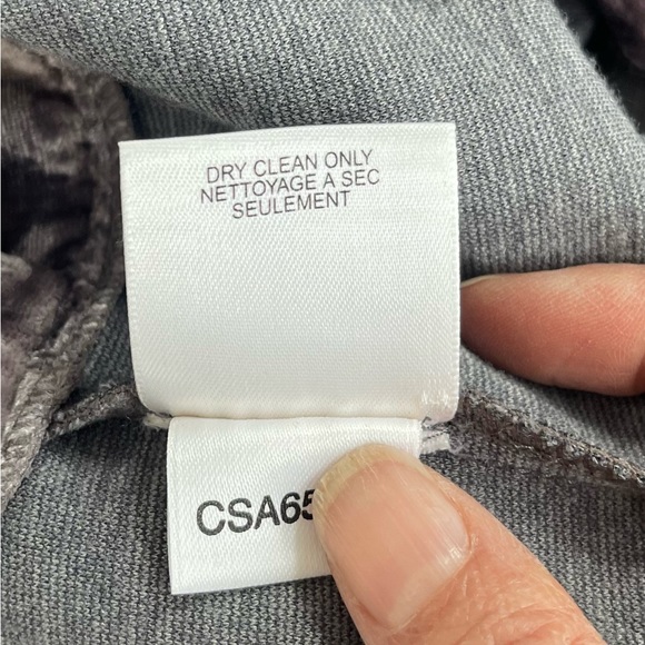 Bcbg Max Azaria size 2 grey knit dress with silk bottom contrast - Picture 8 of 8